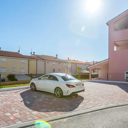 Apartment Irina - A3 Ground Floor - Mpolo