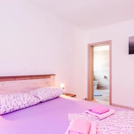 Irina - A3 Ground Floor - Mpolo *